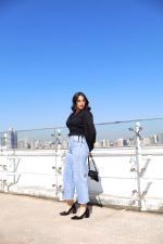 Cropped Feminino em Tricoline com Ajuste Lateral - Imagem 3