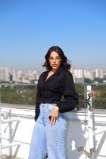 Cropped Feminino em Tricoline com Ajuste Lateral - Imagem 8
