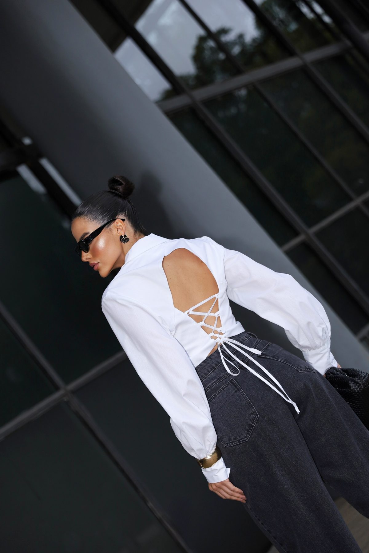 Cropped Feminino em Tricoline com Costas Abertas - Imagem 2