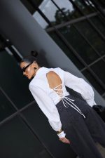 Cropped Feminino em Tricoline com Costas Abertas - Imagem 2